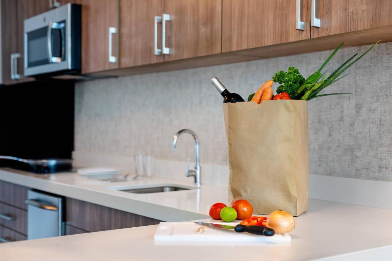 Residence Inn By Marriott Panama City Ngoại thất bức ảnh