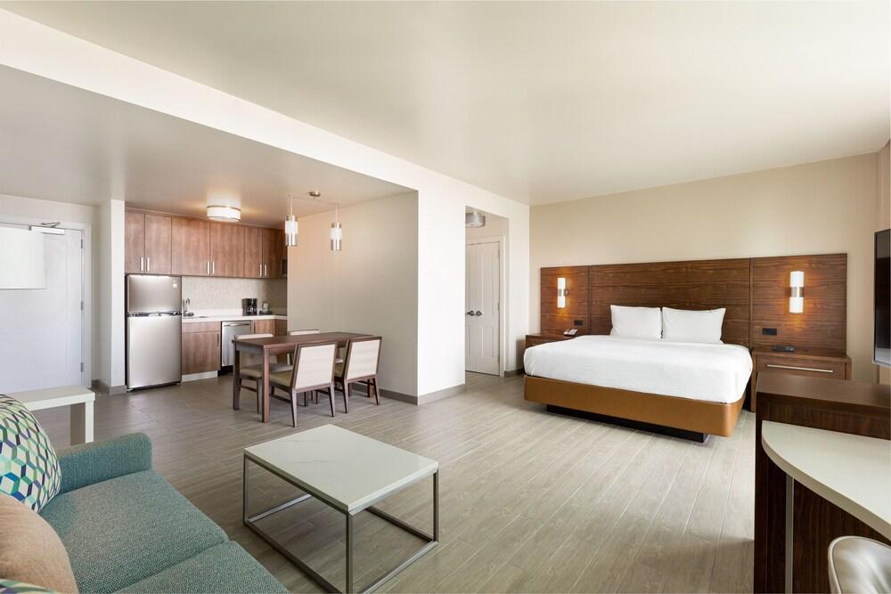 Residence Inn By Marriott Panama City Ngoại thất bức ảnh